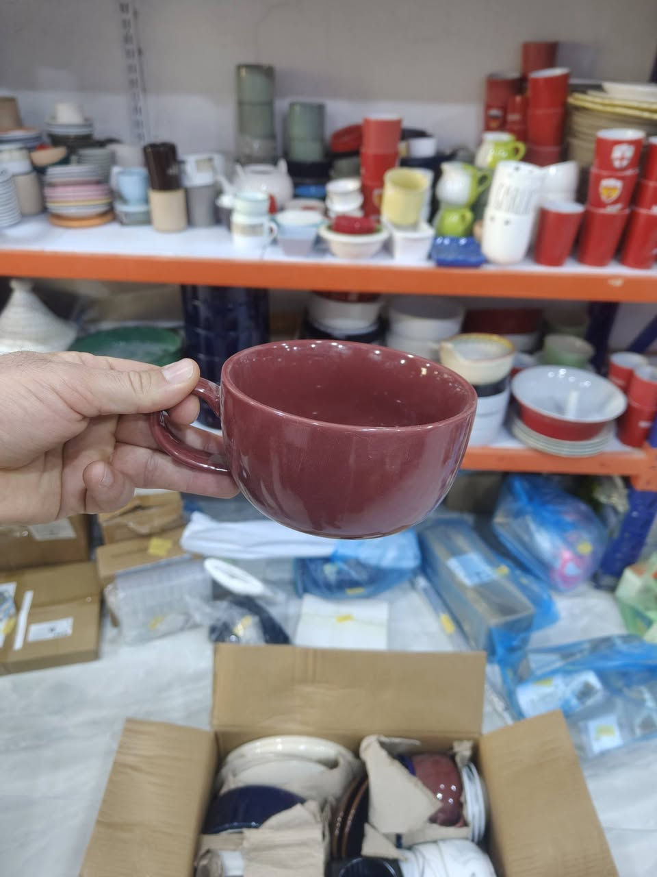 اللهم صل على محمد وال محمد 🤲 🤲 🤲  
السلام عليكم متابعينا الافاضل ورحمة الله تعالى ✋✋ 
شهر رمضان مبارك تقبل الله صيامكم وقيامكم 🤲🤲🤲
فرفوري ملون درجه اولى وباسعار مناسبة جدآ 
جميع الاحجام والانواع والالوان زورونا قبل نفاذ الكميه 
بضاعه داخل المجمع متنوعه بيع مباشر ✅✅✅✅
 والاسعار مناسبة جدآ 💲💲💲💲💲💲
يوجد خدمة توصيل لجميع المحافظات 🚛🚛🚛🚛🚛
العنوان ذي قار سوق الشيوخ شارع دكتور عمار قرب اسواق الكفيل ومقابل مطعم المدينة الفرع الثاني 🍗🍗🍗🍗
رقم الاعتماد واتساب *********** 📞📞📞📞
مجمع البيت الالماني في سوق الشيوخ 🇩🇪🇩🇪🇩🇪
