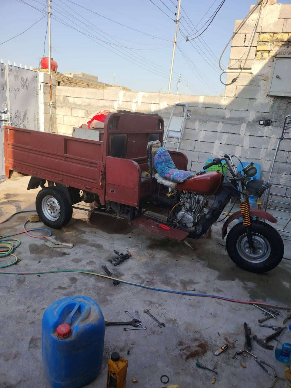 سلطان للبيع بدون وراق
مكانها العماره سعرها٧٠٠
جاهزه مال سغل
***********
