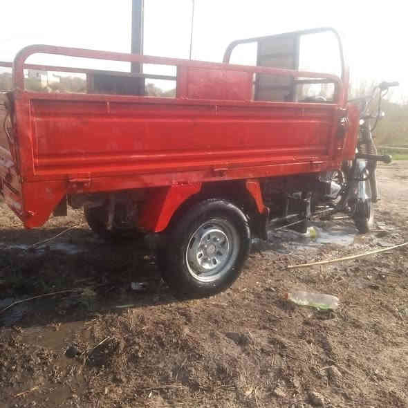 للبيع ستوتة جمرة موديل ٢٠١٦ وماكينة بل باكين نضيفة كلش مال جني مال جني سعر مناسب ٨٥٠ وبيهة مجال مكاني حلة المحاويل ***********
