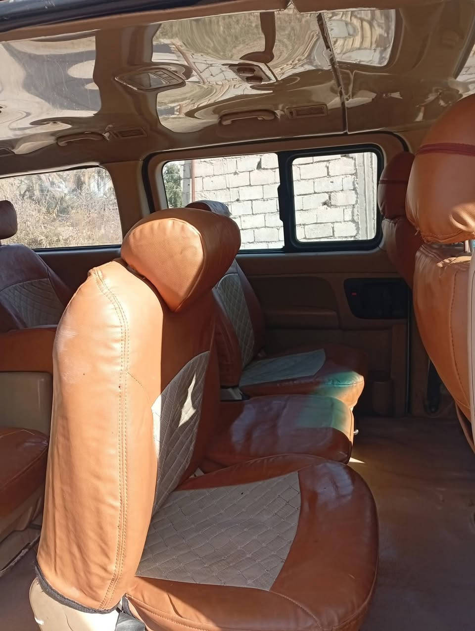 السلام عليكم سياره ستاركس 2014 مفتوح محور مسكر سياره حادثه بنين وجنطه مبدلات سيار موجوده بالحله رقم كربلاء ثانويه 27 مصفره هيئه وغرامات سعر 150 هوشمه جديده بها طخات بسيطه بالباب وبالصفحات ما معمرات 
***********
