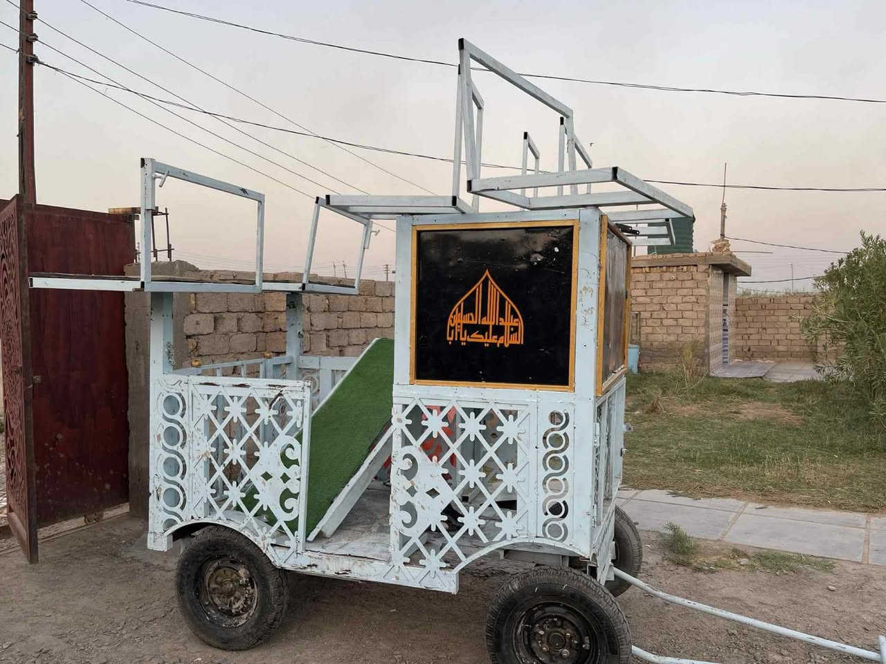 عربانه لبيع بسعر مناسب السعر خاص ***********
