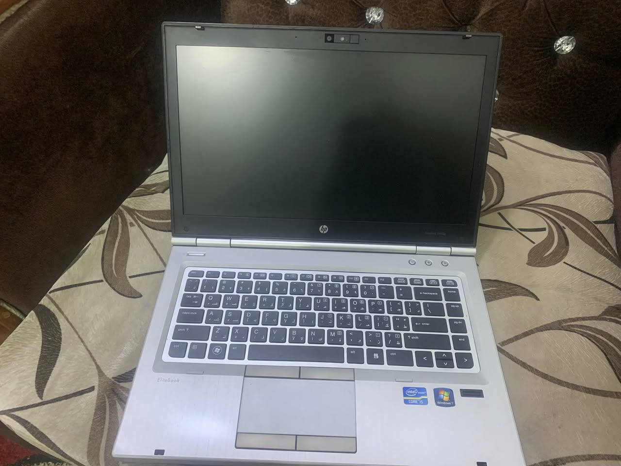 السلام عليكم
لابتوب hp للبيع
المعالج core i5 جيل ثاني 
الرام 8 كيكا
الهارد 256  ssd 
البطارية اكثر من ساعتين
ملحقات شاحنه الاصليه والحقيبه
سعر 135 الف وبي مجال


**إذا كنت صاحب هذا الإعلان وتريد حذفه لأي سبب، رجاءا أرسل رسالة إلى الدعم الفني**