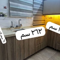 كاونتر للبيع نظيف جدا يتضمن كاونتر ارضي مرمر كوارتز  مع ملحق معلق ٦٠ س...