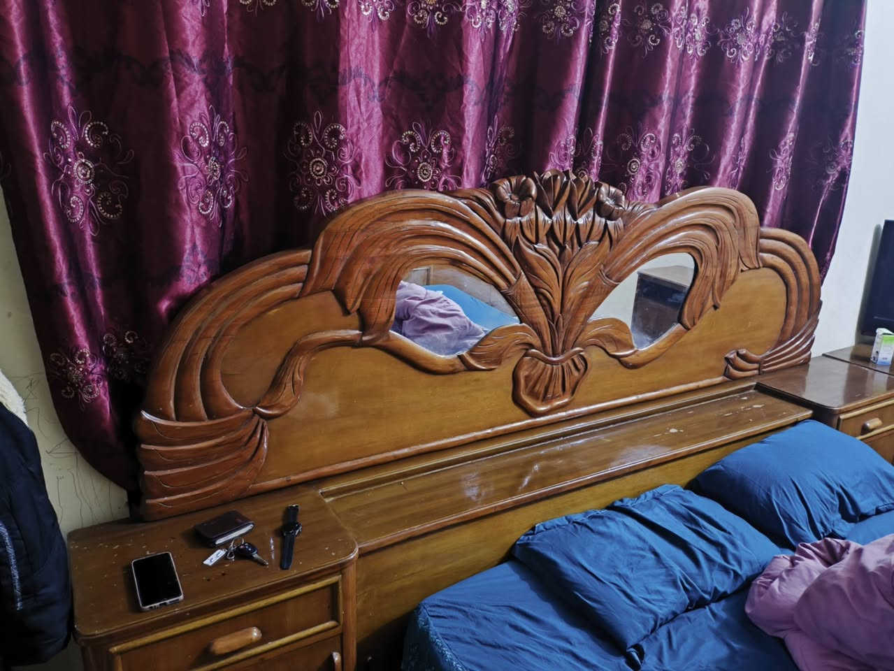 السلام عليكم غرفه اخت الجديده صاج بورمي من اجود انواع الصاج النقش حفر مو كبس معروضه ب مليون وربع بيه مجال الموقه بابل شارع 80 كربلا للتواصل ***********
