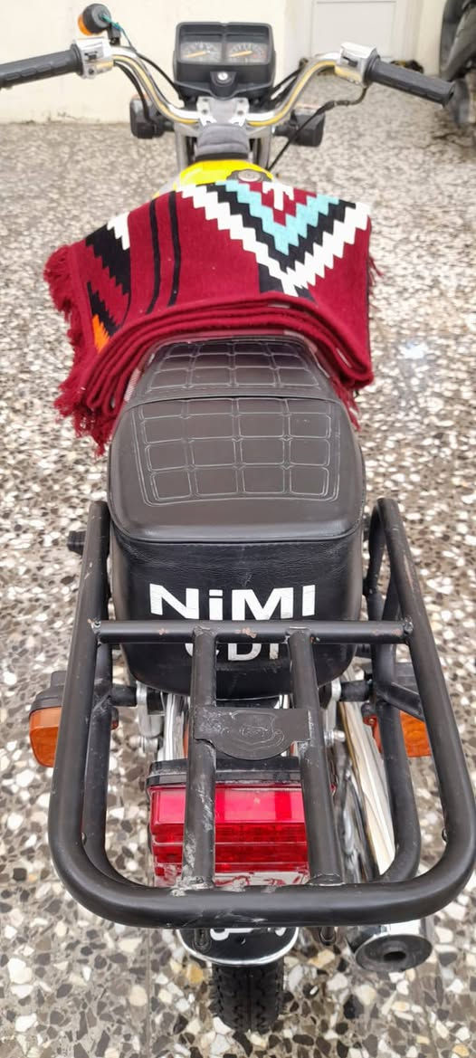 سلام عليكم دراجه اربع كير للبيع موديل. 25 جديده الدراجه كلشي مانقصه جهازه من كلشي مكاني كربلاء الاسكان
السعر 650 بيه مجال بصيط
***********
