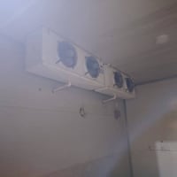 قرب جامع أسماء الله • محل ١٣٠م • براد ٥طن