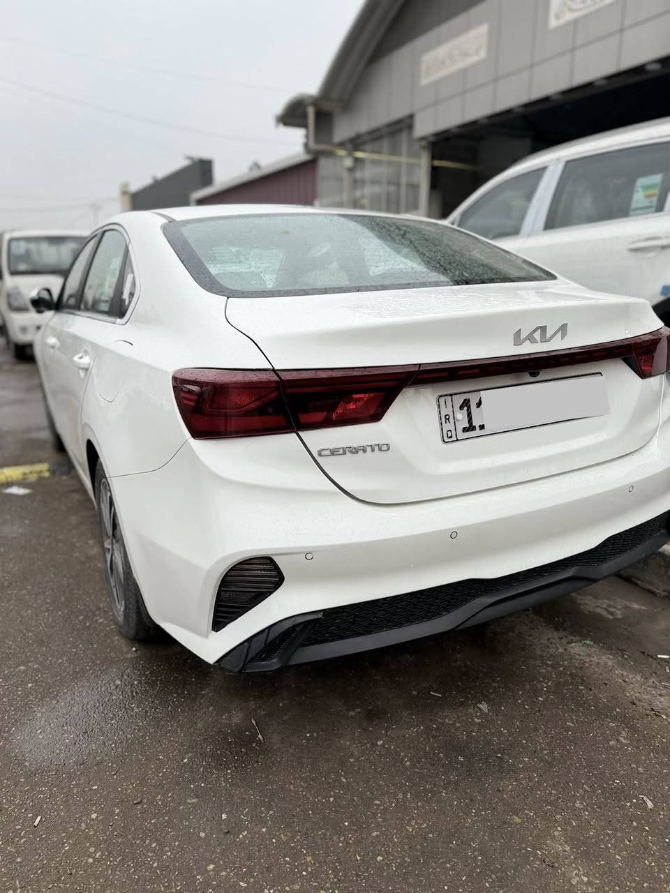 السلام عليكم

للبيع
كيا سيراتو 2024 خليجي 🇰🇷
فول مواصفات – محرك 2000

المواصفات:
• فتحة سقف
• تحكم ستيرن
• قطعتين تبريد
• كامرة خلفية بلادي
• ويل كب

الممشى: 31 ألف كم

الحالة:
• كير ومحرك وصدر وتبريد ممتاز
• تخم تاير جديد
• السيارة بيها 3 قطع صبغ (جاملغات خلفية 2 + باب خلفي)

📍 العنوان: بغداد – معارض النهضة
معرض الحارث للسيارات

📞 للاتصال: ***********
