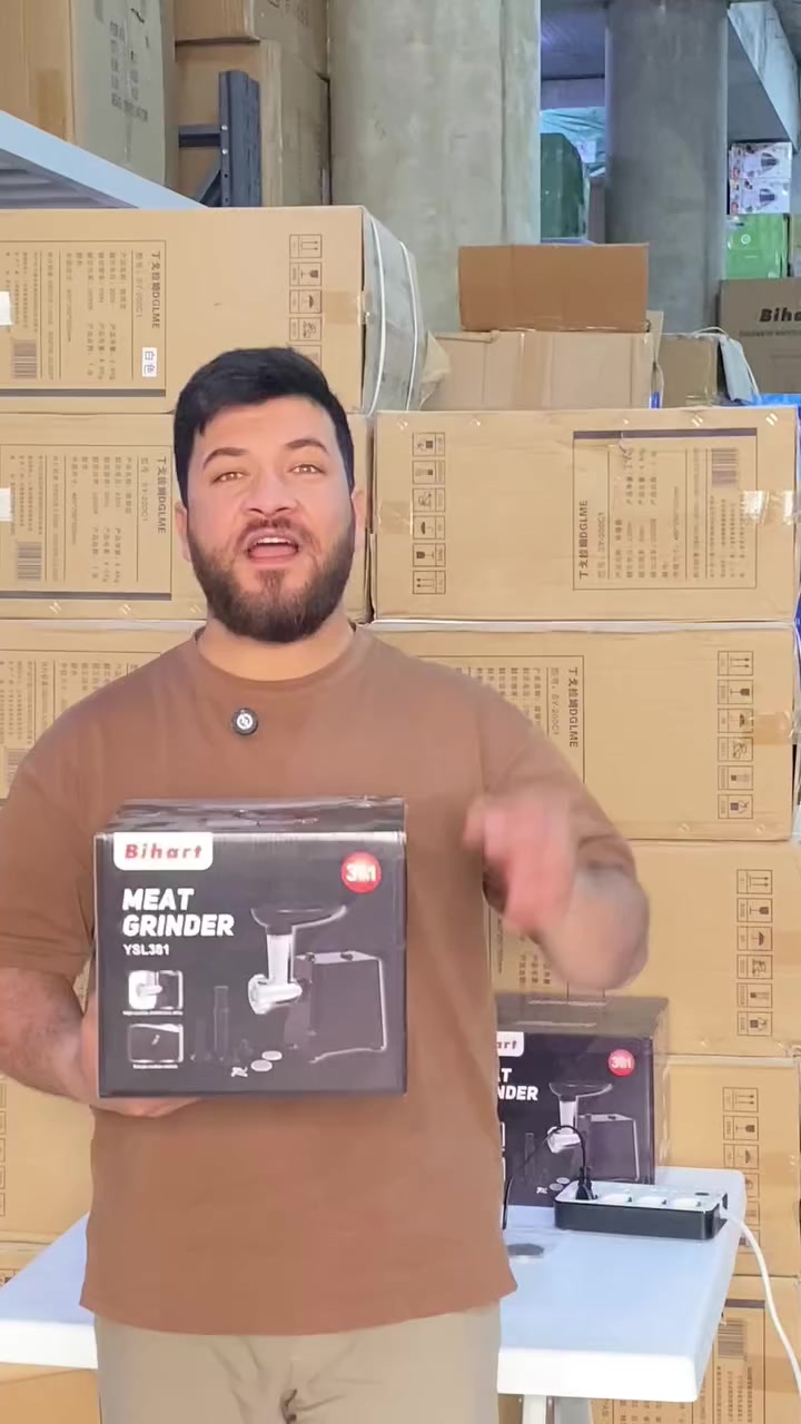 🐮⚡ #مفرمة لحم كهربائية 3 في 1 من Bihart

فرم اللحم بكفاءة مع قدرة 1800 واط 💨
مزودة شفرات ستانلس ستيل وأقراص فرم 5 و7 مم 🔪
ملحقات للسجق وصينية تعبئة لسهولة التحضير 🍖
تصميم ثابت مع ضجيج منخفض وقواعد مانعة للانزلاق 👍

وسعر مناسب #ب45الف

متوفر خدمه توصيل مجاني لجميع المحافظات 🚕

جاهزة لكل وصفة بسهولة وسرعة! 🍴


**إذا كنت صاحب هذا الإعلان وتريد حذفه لأي سبب، رجاءا أرسل رسالة إلى الدعم الفني**