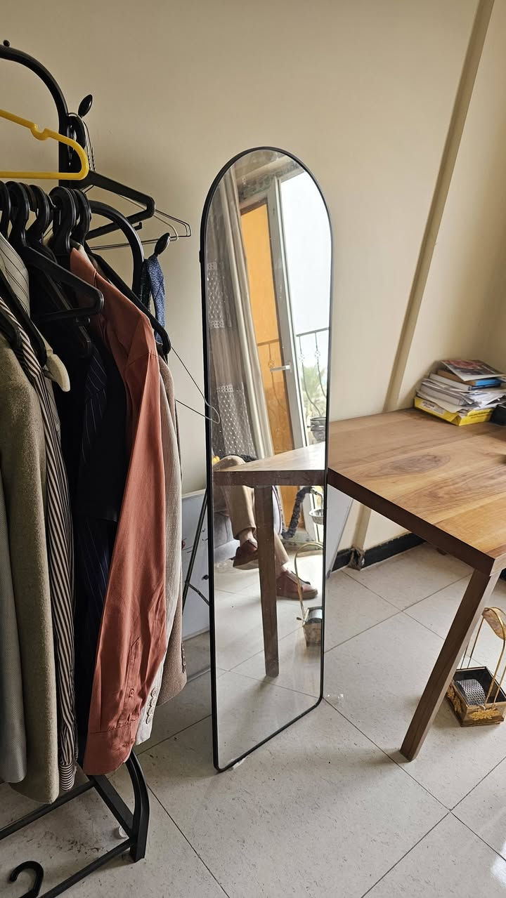 السلام عليكم اغراض للبيع اخو الجديد
بغداد ***********
