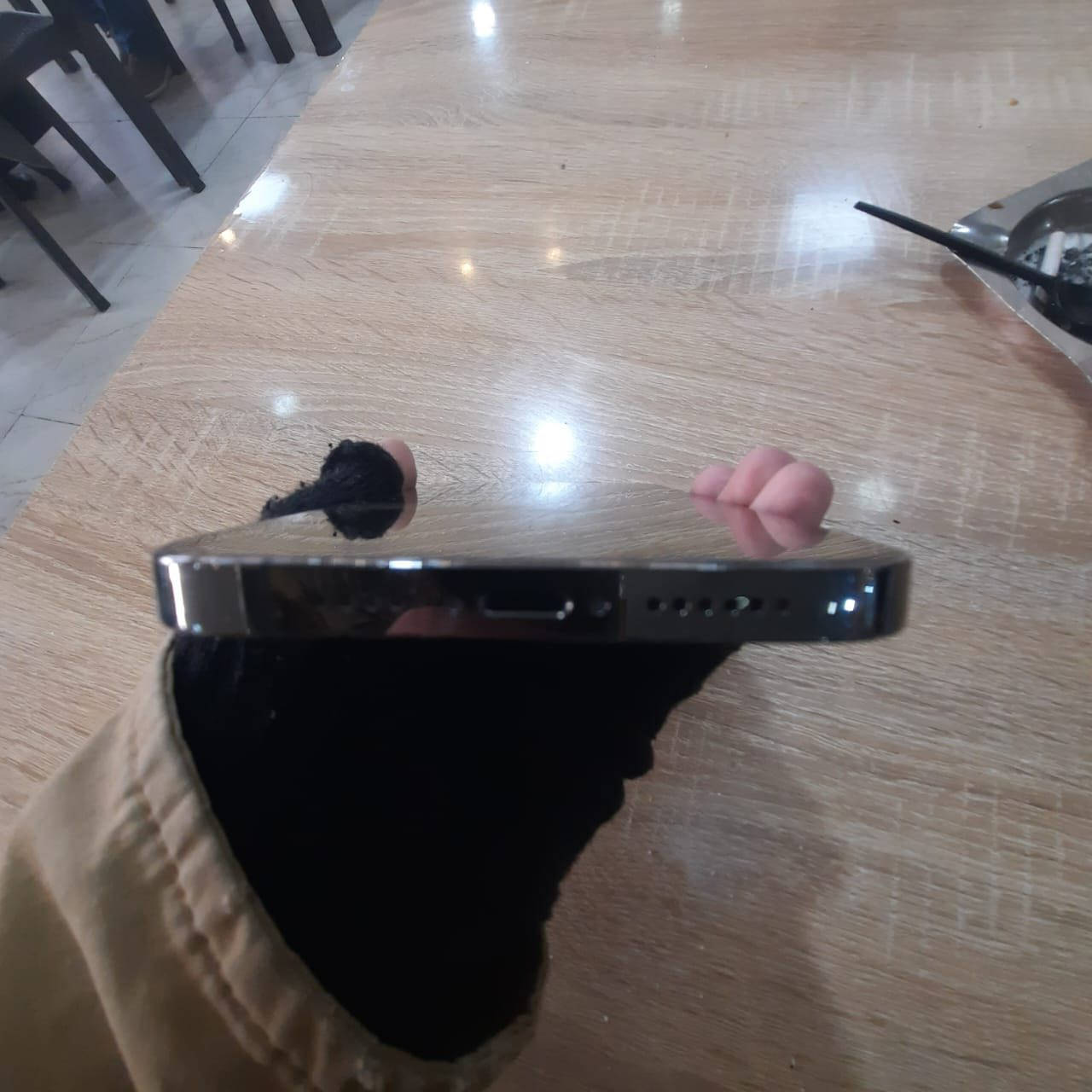 ايفون ١٢ برو ماكس للبيع ذاكرة ٢٥٦ تك سيم مبدل شاشة وبطارية السعر ٣٥٠ 
للتواصل ***********
