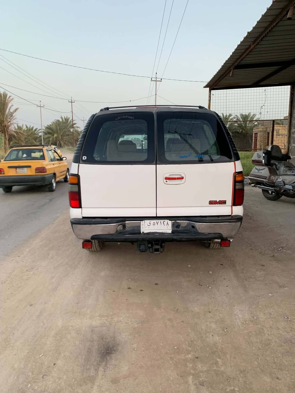 بيع مستعجل سعرها مناسب
الفينيه فحل خصوصي 2001 رقم بغداد 
مكينه 6 و100 گير الف 
تبريد شغال حداديه زينه 
سيارة عوزة بس جهاز البريك و اوسيله مال تورباين  مكان السيارة السماوة الرميثه 
السعر 68 الشراي يتصل ***********
متواجد ع النت
