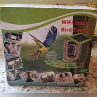 جهاز تغذيه الطيور الذكي يعمل بتقنيه الواي فاي يحتوي على كامره عاليه ال...