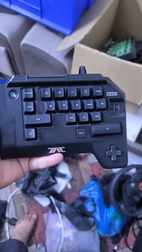 إكسسوارات إلكترونية • توصيل لجميع المحافظات • تفاصيل بالصور