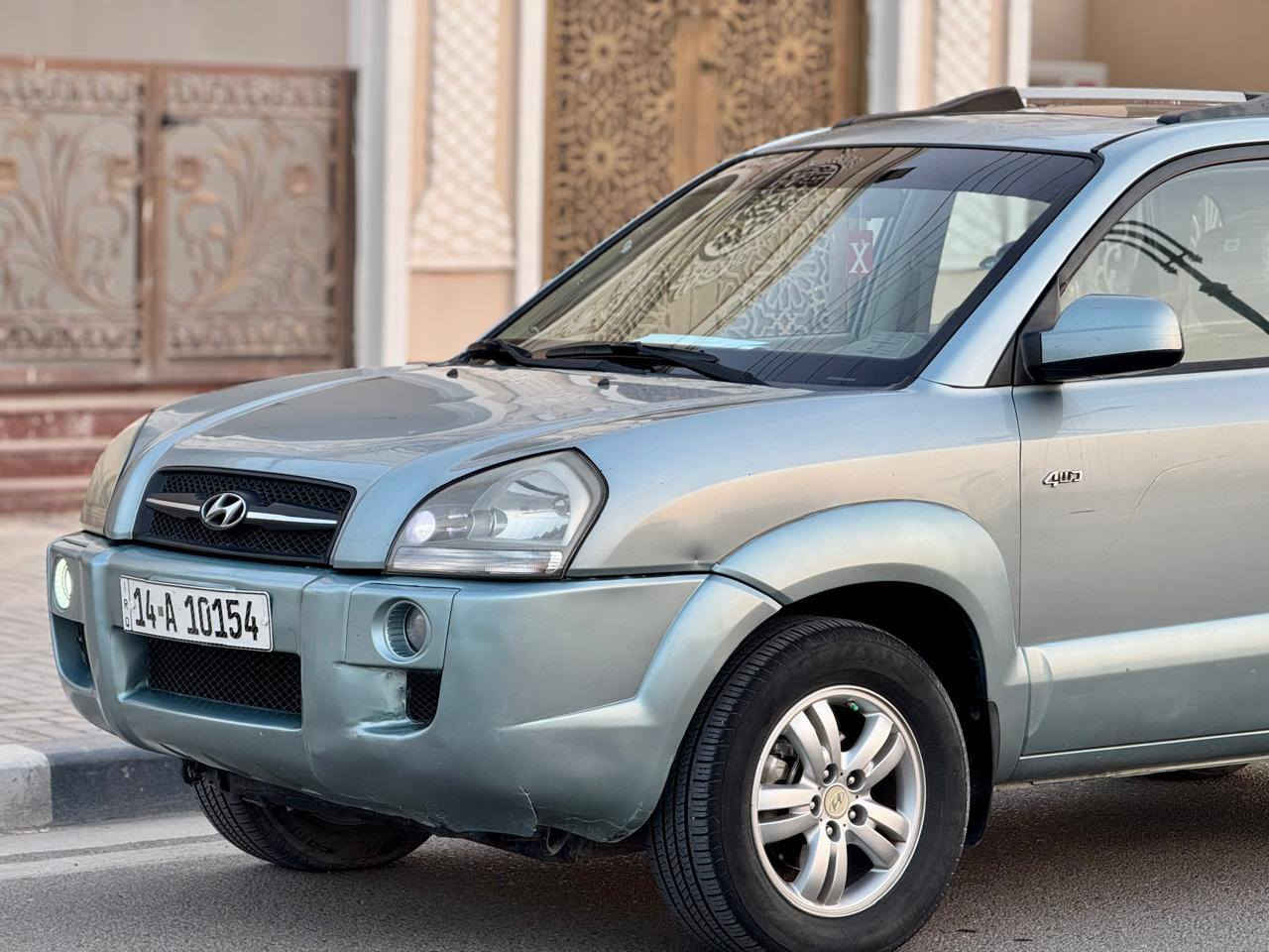 سلام عليكم للبيع توسان 2007 خليجي مكفوله كفاله عامه جديده سياره مكينه 2000 دوش رقم 📱 البصره جديد بسمي  كامل موصفات فتحه دفع رباعي علوان البصره  استفساره اتصل ***********
