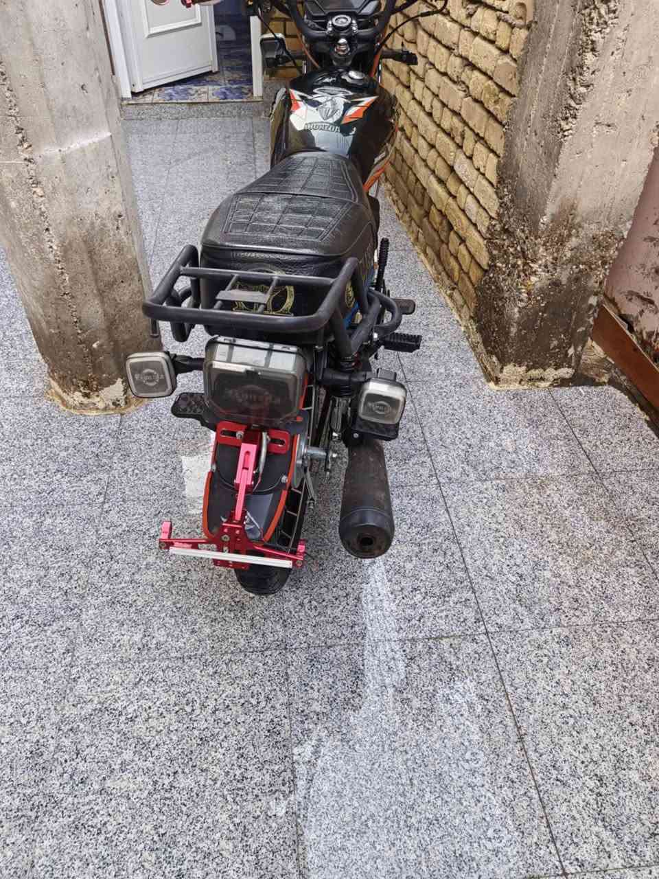 سيفان للبيع مديل 2025 أوراق سكنر.  ماشيه 5000فقط  سعر 925. مجال بصيط للشراي مكانً دوايه فرع ال بحمره  رقم ***********.
