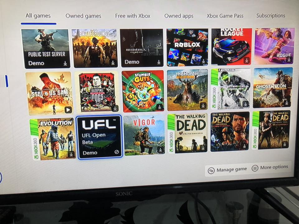 Xbox one fatللبيع
مساحة التخزين نصف تيرا 

الجهاز نظيف ما مفتوح جاهز من كل النواحي شغل و العب ويا هواي العاب مملوكة مثل ما موضح بالصور 
السعر 160 الف 
مكاني صلاح الدين


**إذا كنت صاحب هذا الإعلان وتريد حذفه لأي سبب، رجاءا أرسل رسالة إلى الدعم الفني**
