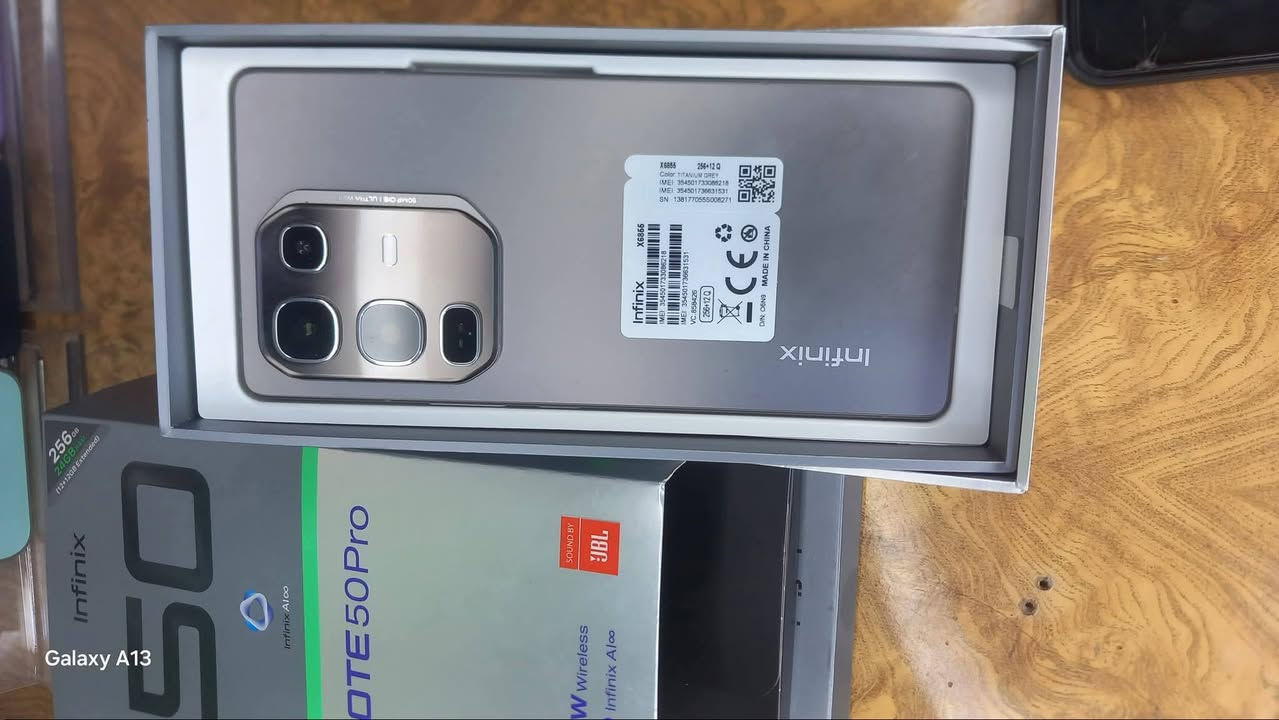 📱 للبيع موبايل Infinix Note 50 Pro
انفنكس نوت ٥٠ برو 

المواصفات:

• الذاكرة: 256GB

• الرام: 16

• البطارية: 5400mAh

• المعالج: Helio G100

• ضد الماء 

• الجهاز نظيف مستخدم شهر كامل ملحقات يدعم شحن لاسلكي ماك سيف

٠ يشغل لعبة بوبجي 60 دقه 90 فريم 

📦 ويه الكارتون والشاحن  

💰 السعر ٣٣٥

للتواصل خاص


**إذا كنت صاحب هذا الإعلان وتريد حذفه لأي سبب، رجاءا أرسل رسالة إلى الدعم الفني**