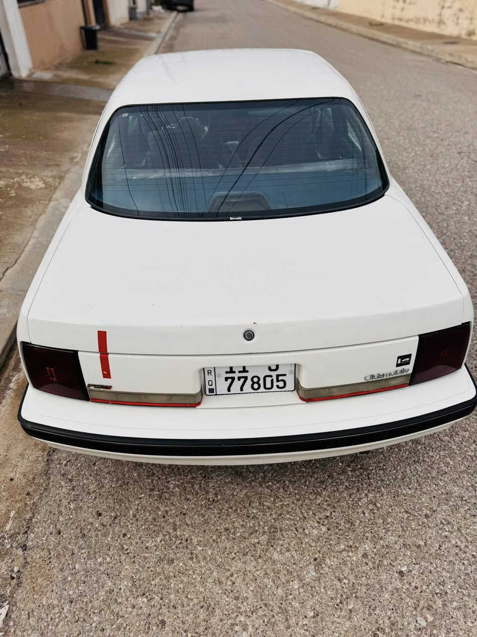 اولدز1990
اولدز موديل١٩٩٠

بدون صبغ مجرد تكحيلات بسيطة مكفولة من اي ضربة بلادية وضع البلاد داخل نظيف٩٥٪؜ وياه كبات كاملة 

تخم تاير جديد

محرك كير بشرط

كهربائيات كلها شغالة عالبلاد 

شاشة ايباد مع مسجلها البلادي موجود

عليها ادامه كاملة من نوزلات بلكات

تبريد وتدفئة بشرط شغالة كلها منضومة كلها على ايدي جديدة

سنوية ورقم وهزة جديدة شرط تحويل السيارة بأسمي

سيارة جاهزة من كلشي شرط ترايك بصرة وتمشي ٢٠٠

لتواصل واتساب ورقم تلفون فقط(***********)

سعر ٦٥$ وبيها مجال اخوان الي مو شراي لايتصل ويكسر بسعر رجاءا مكاني موصل/اربيل
