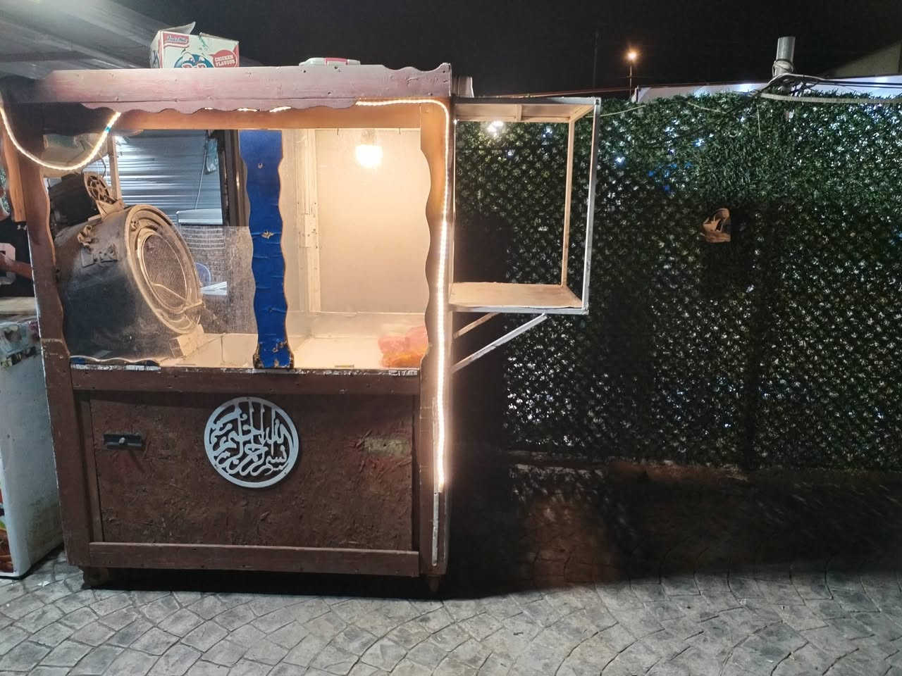 للبيع *********** وعندي غراض نواعم ليريدهن يراسلني
