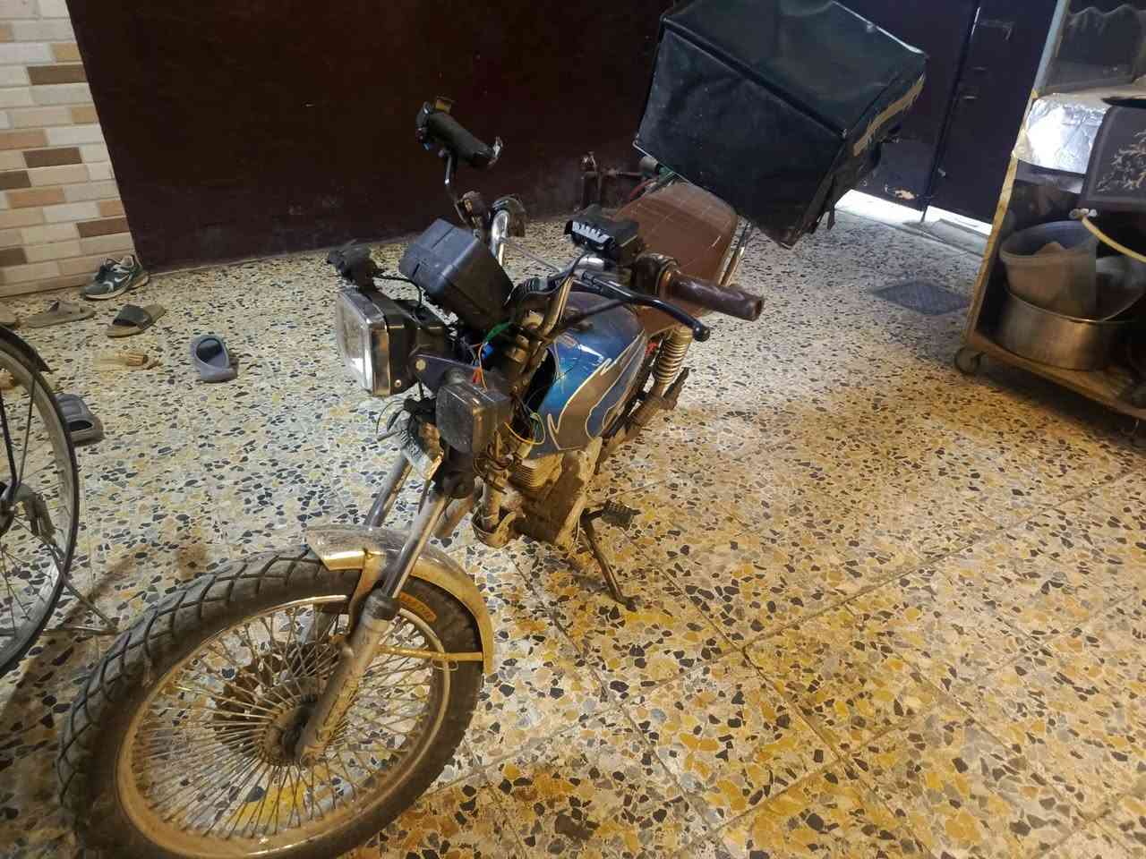 ايراني تايجر للبيع مجفته مره وحده نقصها ضفيره وصونده مال بريك امامي مكان بغداد  الغزاليه 
سعرها 300 موديل 2024
ما متواجد فيسبوك 
***********
