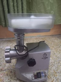 مكينة لحم • مستعمل شهرين • موصل الجديده