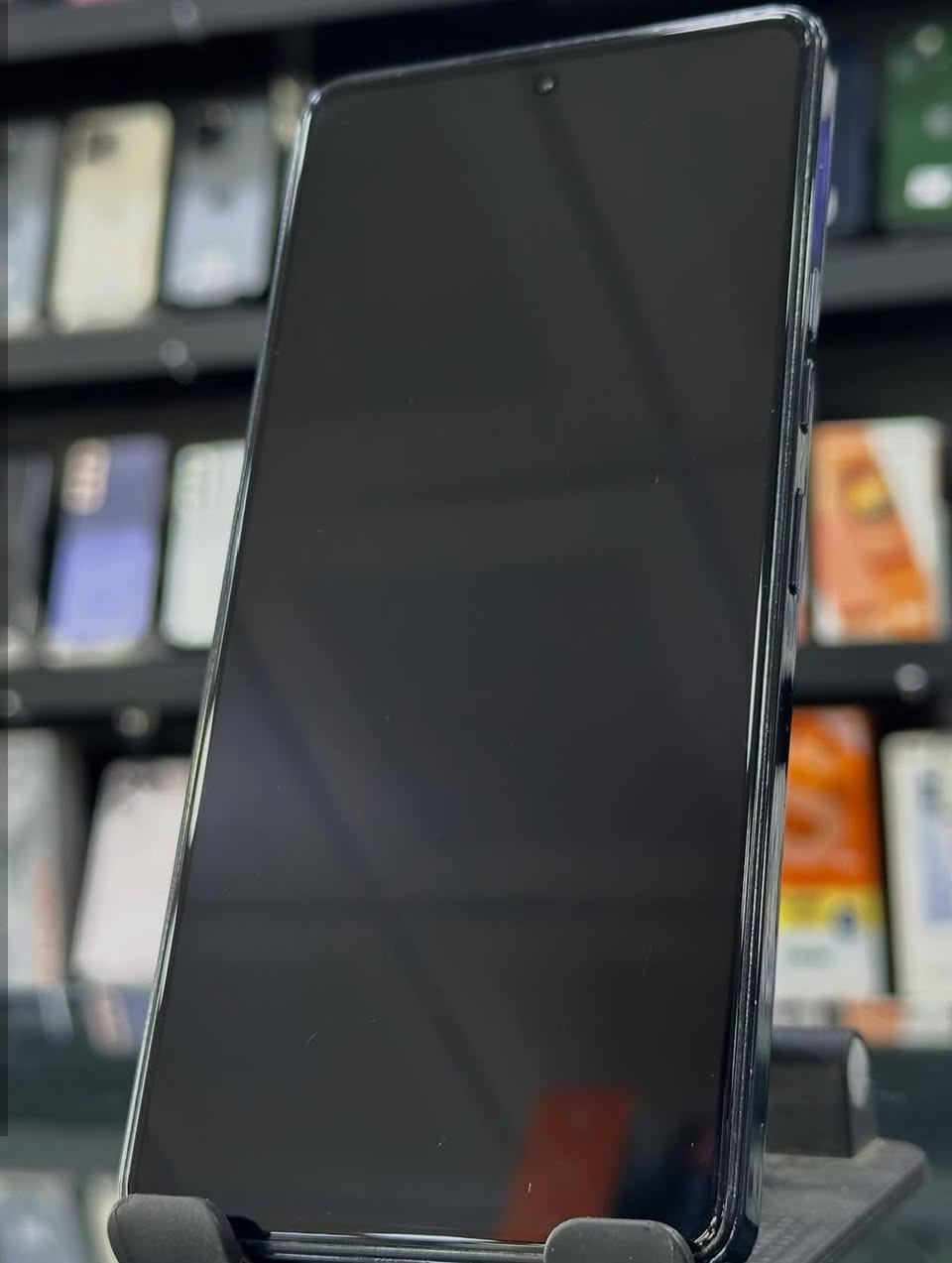 TECNO CAMON 20 pro
ذاكرة 256G شاشة AMOLD تردد 144
بطارية 5000 كاميرا 50 معالج هيللو مديتك G99 جهاز شرط مداخل كامل ملحقات
السعر 200الف بي مجال
بغداد ساحة عدن بغداد, العراق


**إذا كنت صاحب هذا الإعلان وتريد حذفه لأي سبب، رجاءا أرسل رسالة إلى الدعم الفني**