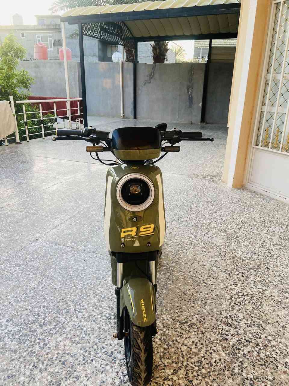 لسلام عليكم دراجه شحن للبيع نوع R9 موديل 26 دراجه جديده اي عطل مابيه  سعر 400 بيه مجال عنوان بغداد جسر ديالى ً ***********
