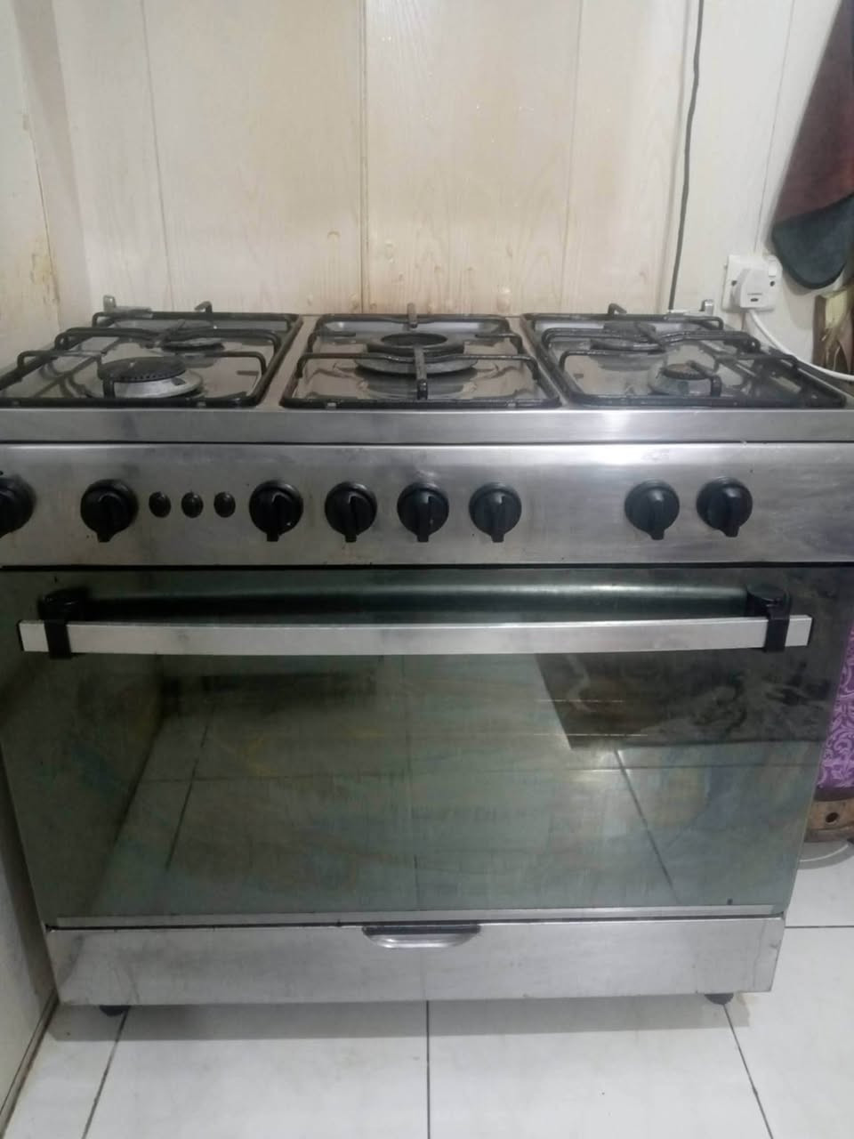 طباخ 250 كاونتر 750


**إذا كنت صاحب هذا الإعلان وتريد حذفه لأي سبب، رجاءا أرسل رسالة إلى الدعم الفني**