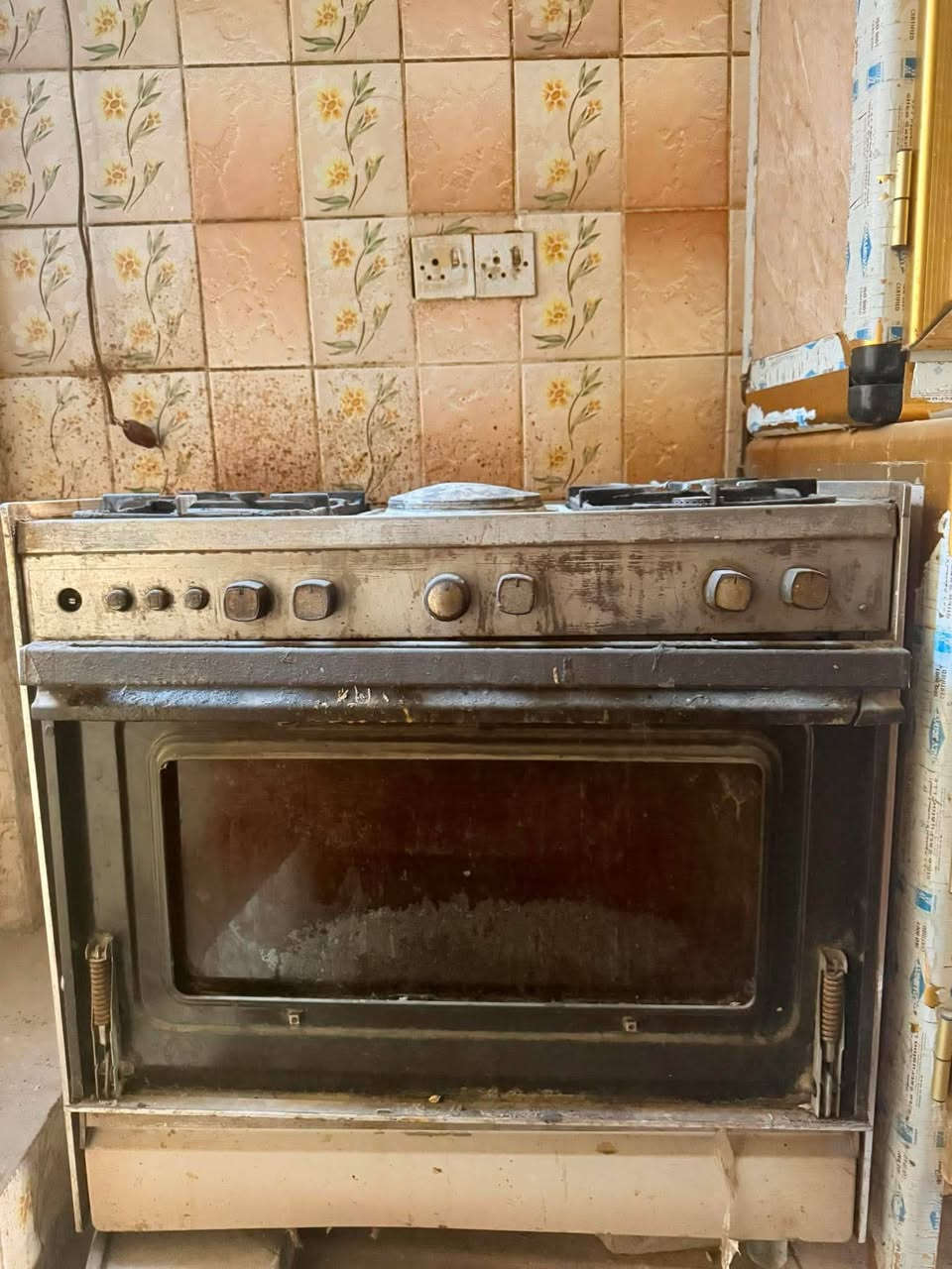 سلام عليكم عندي طباخات شغالت. عله الفحص  بس متروكات سعرهن الواحد ب50 الف المكان بنجف


**إذا كنت صاحب هذا الإعلان وتريد حذفه لأي سبب، رجاءا أرسل رسالة إلى الدعم الفني**