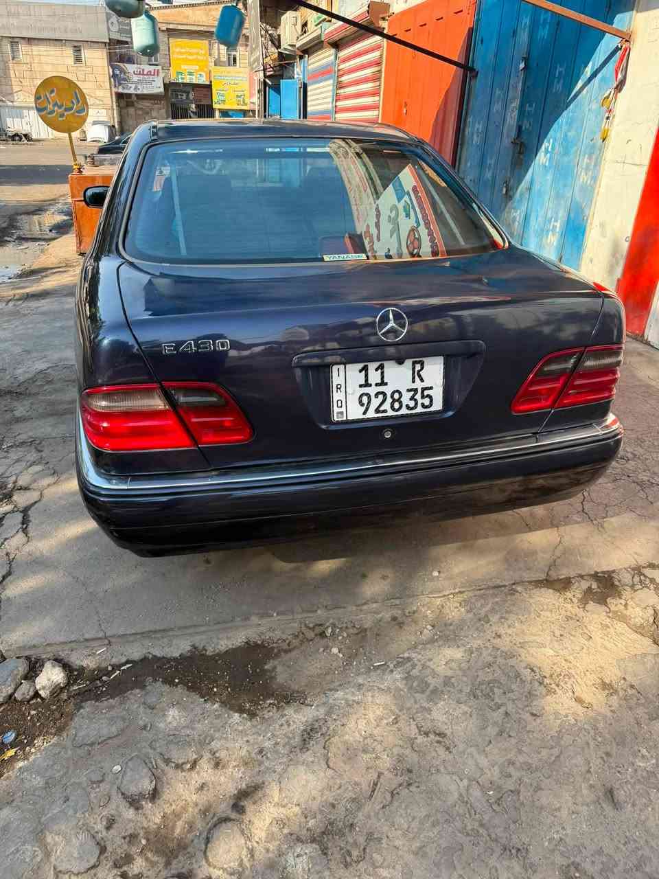 ‏سلام عليكم أم عيون موديل 98 جاهزة من كل شيء محرك V6السعر 97 وبيها مجال بسيط والعنوان بغداد***********
