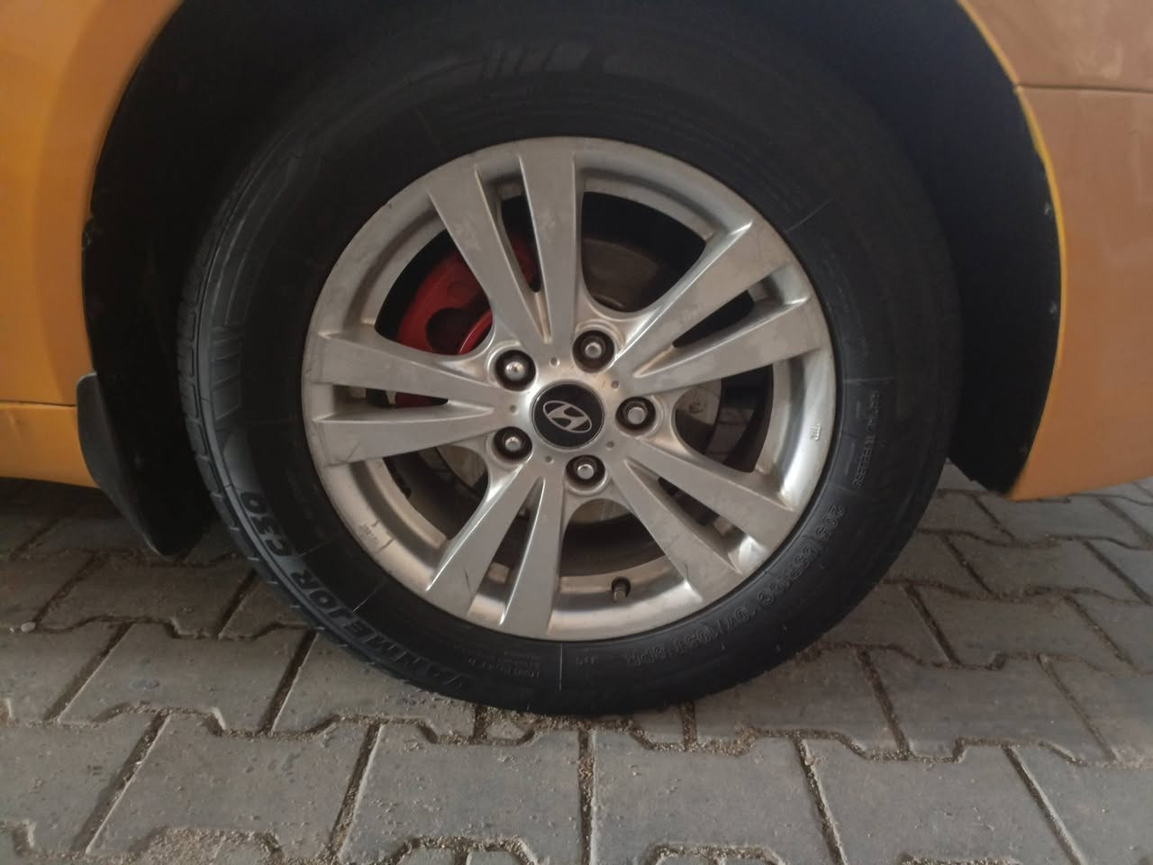 السلام عليكم ويل كب ١٦وياه تخم تاير جديد سوناتا  مراوس بويل عادي ١٥ مكاني سماوه


**إذا كنت صاحب هذا الإعلان وتريد حذفه لأي سبب، رجاءا أرسل رسالة إلى الدعم الفني**