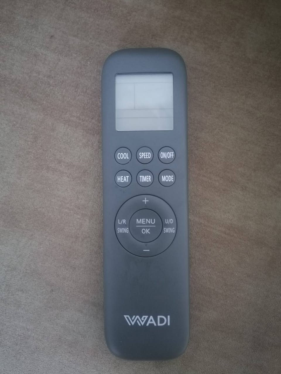 السلام عليكم عندي سبلت اللبيع الوادي2طن اخو جديد مشتغل موسم واحد غراض كلها كاملة موجود كرت الضمان 5سنوات سعره 350 ألف قفل الله شاهد نضيف وهذا رقمي ***********
