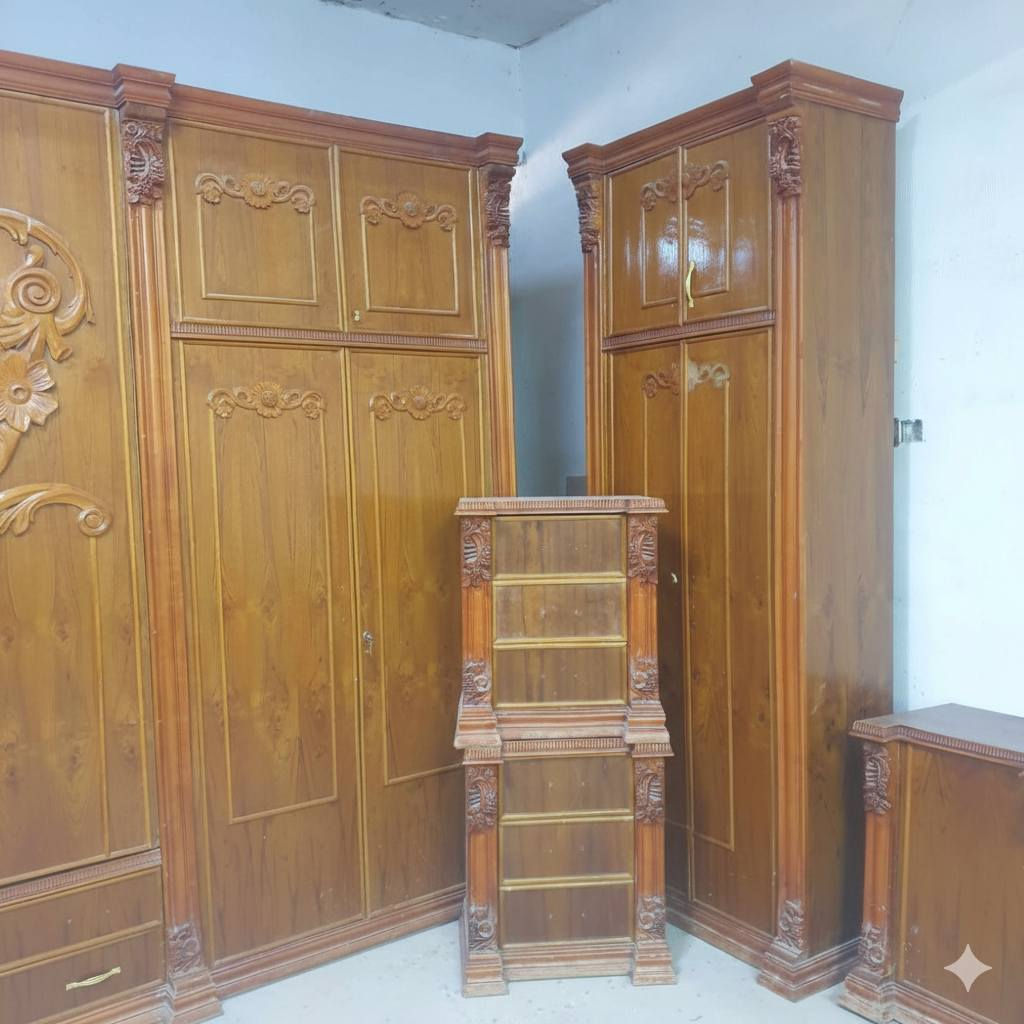 #بسم_الله_وعلى_بركة_الله
متاح غرفة اخشاب للبيع غرفه حلوه ونضيفه
#وسعرها_مناسب
ويرهم ينباع الكنتور وحده وأيضا ميز تواليت يرهم وحده
#الاستفسار_خاص #أو_على_رقم_الهاتف
***********
