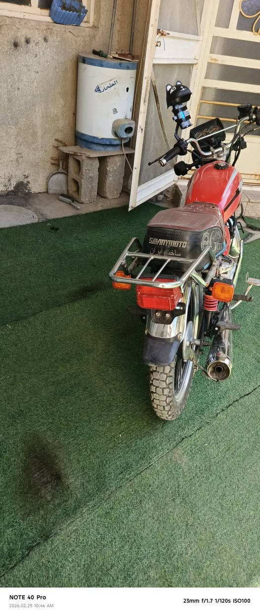 دراجة ايراني سيفان  كل شي بيها جديد تاير ويل صالنصه كلج والكلجات كهربائيات كامله من كل شي لا تنقيص ولا تبخير جنت اشتغل بيها دلفري وعفت الشغل وخليتها للبيت سعرها 350 الف قفل مكاني ابو غريب المنسيه 
***********‬‏ بي واتساب المو شراي لا يتصل بغداد, العراق
