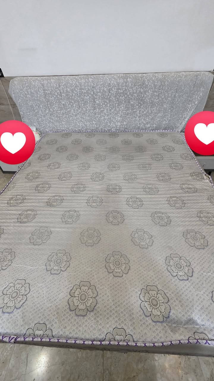 السلام عليكم 
دوشك نفرين قياس تركي 180*200
السعر 65 و بي مجال للطيبين
المكان مدينة الصدر


**إذا كنت صاحب هذا الإعلان وتريد حذفه لأي سبب، رجاءا أرسل رسالة إلى الدعم الفني**