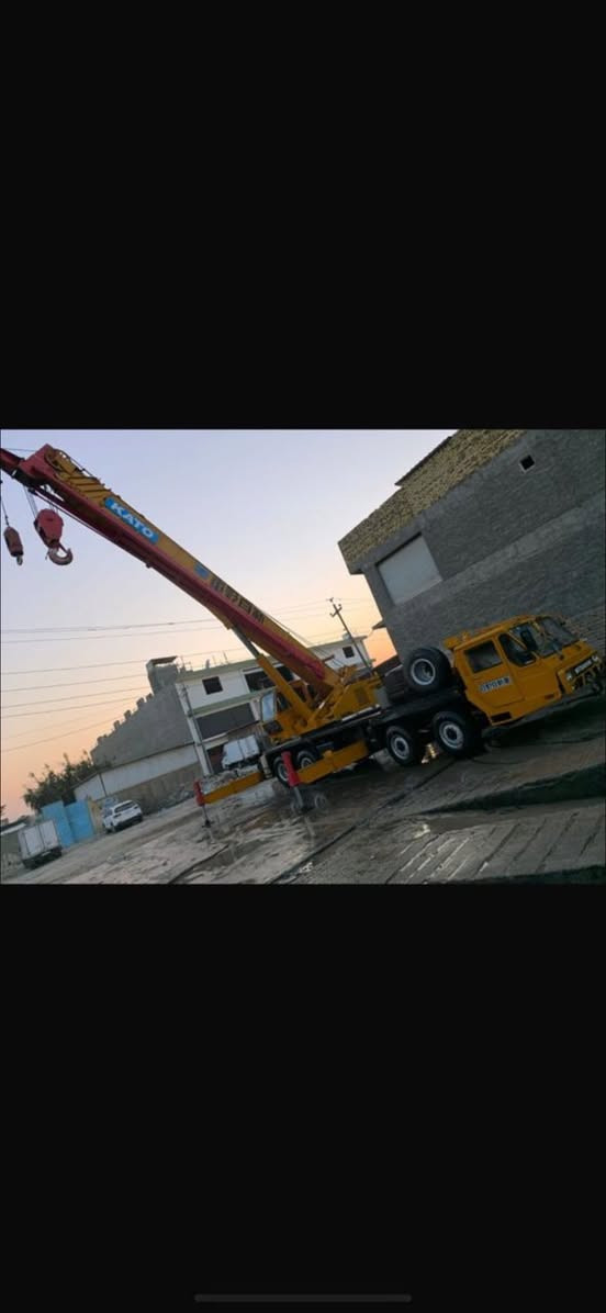 السلام عليكم عن إذن الادمنيه المحترمين 
للبيع كرين كاتو 
موديل 96 
رقم بصره بسمي سنويه ل 2030 تحويل مباشر 
الكرين جدا نضيف وجاهز من كلشي ما بي اي نقص كبل للعمل 
فول سيفتي 
لاستفسار اكثر اتصال ☎️ ع رقم ***********
مكان الكرين بالحله
