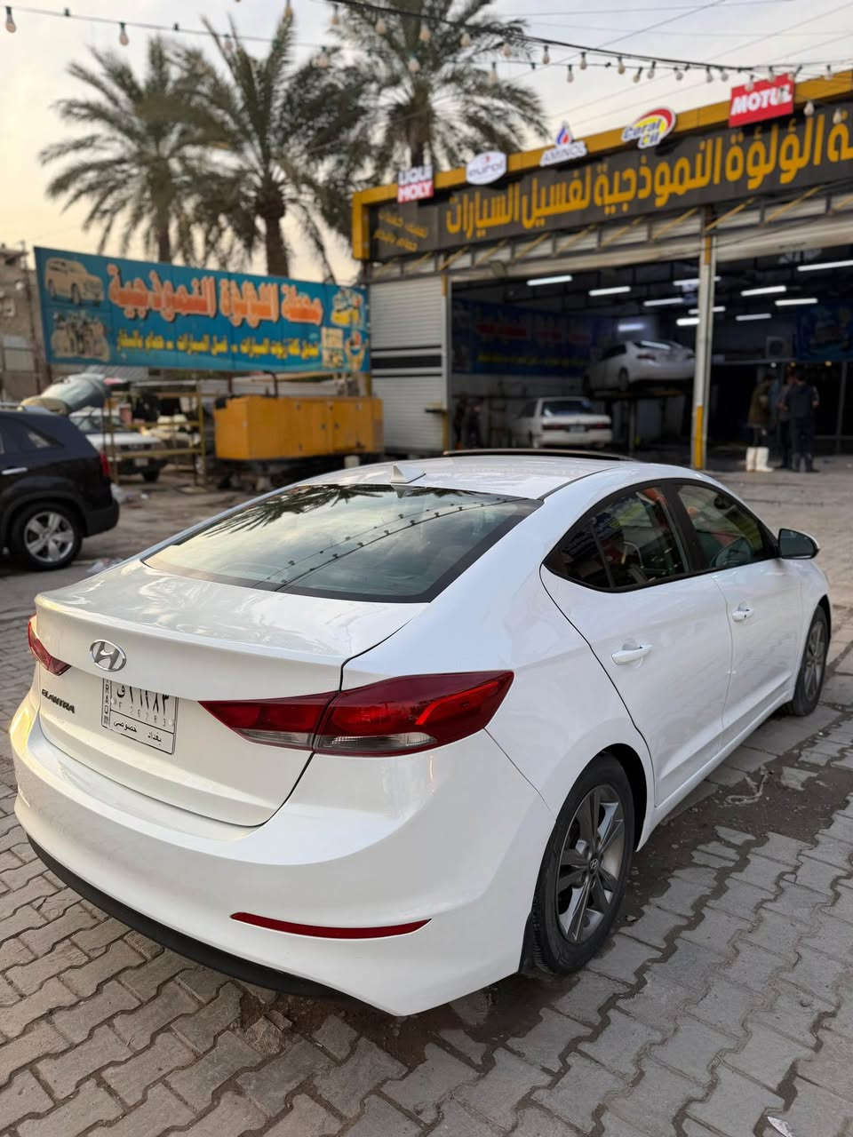 النترا 2018 فول مواصفات امريكي
فتحة وبصمة وشاشه وكامره وحساس ورادار اشاير بل مري مكينه 2000 دوش 

بيها صبغ بنيد+صندوك بدون دواخل
بدون ايرباك

السعر 122 ومجال بسيط بيها
مكان بغداد

***********/‭0770 736 5799‬ بغداد, العراق
