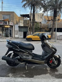 سكنس فحل للبيع نوزل خطين دراجة هاي نضافته كدامكم سعرها ٨٥٠ وبيها مجال ...