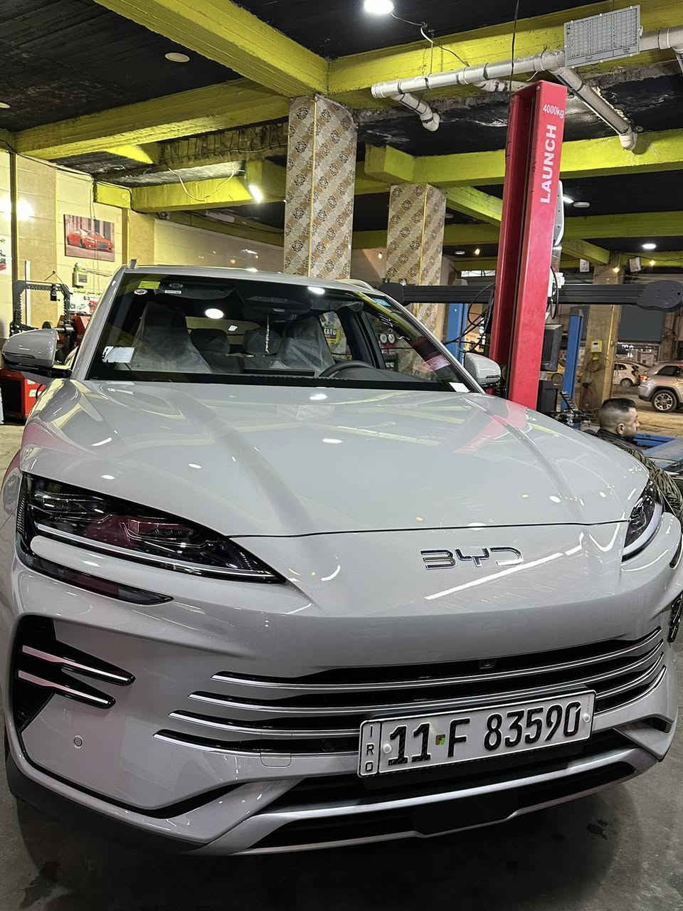 السلام عليكم بي واي دي سونك بلص للبيع 
تحتوي على شاحنه الشحن السريع 
ماشيه ١٧٣٣
خاليه من الملاحظات
للاستفسار ***********
