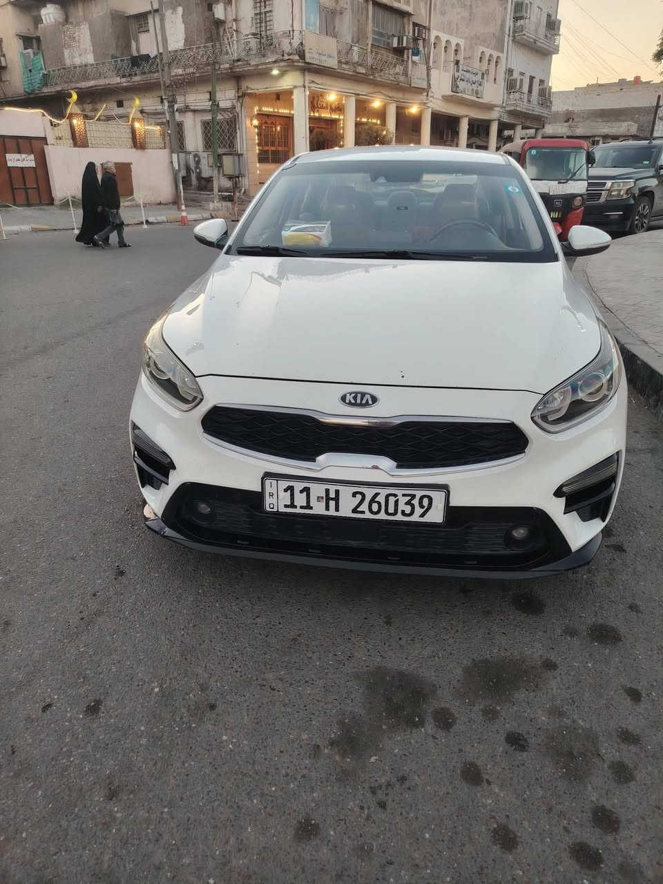 السلام عليكم كيا فورتي للبيع موديل 2019وارد امريكي حادث موجود بل الصور  + منضومت غاز السعر130$ ***********
