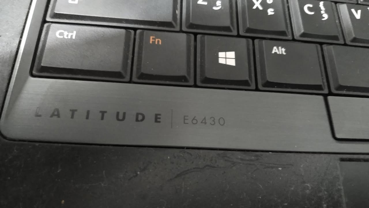 معالج كور i7 من الجيل الثالث
كما موضح بالصور 
شاشة مقاس 14.1 بوصة
 رام 8 جيجابايت
هارد  500GB  ssd
نضافة الجهاز 75%
السعر 145 الف 
ملاحظة جنطة هدية مع الجهاز 
واتساب ***********
خدمة التوصيل متوفرة
