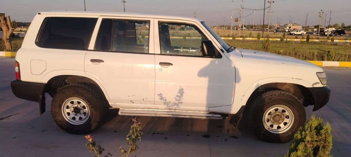 پترۆڵ مۆدیل ٢٠٠١، ڕەقەم سلێمانی ،حیزام بۆیاخە ،سیارەیەکی تابڵێ توندوتۆڵە  ،بەشەرتی گێڕو مکینە .
نرخی ٨٥گەڵا
ژ.م/*********** كالار, السليمانية
