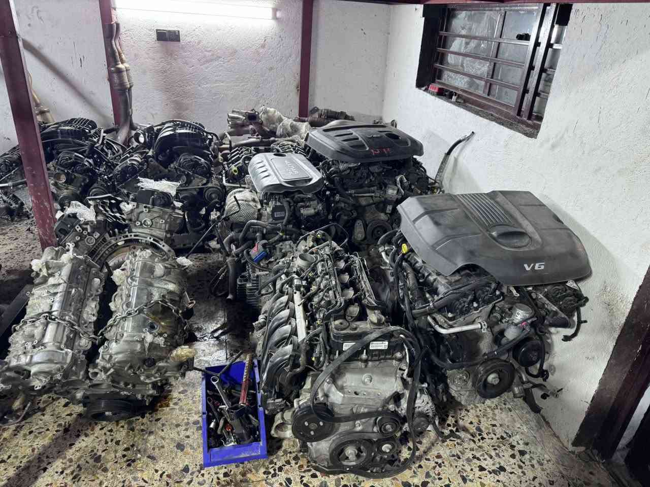 اضواء العراقي لقطع الغيار الأمريكية الأصلية
📌 خبرة وتخصص في سيارات جيب ودودج، نوفر لك كل ما تحتاجه بجودة تضمن راحة بالك!
🔧 متوفر لدينا:
• جيب جراند شيروكي – الشكل القديم والجديد
• دودج دورانكو – كافة الموديلات
💯 جودة أصلية – أسعار منافسة – خدمة موثوقة
📍 بغداد – شارع 6 قرب شيخ معروف
📞 ***********
