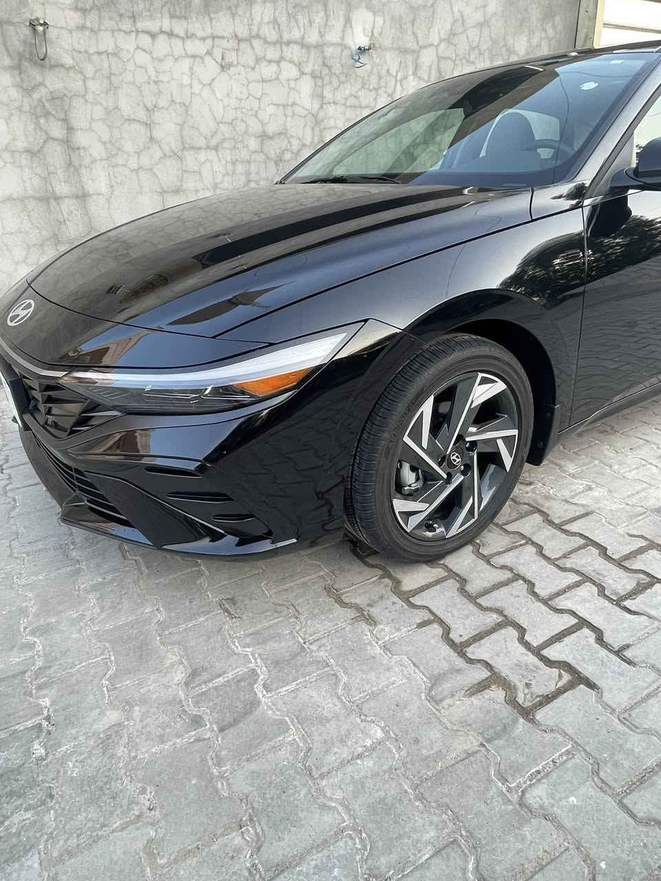 #للبيع
النترا هايبرد رقم بغداد موديل2025  فول لمتد اعلى فئة بالهايبرد حادث خلفي بسيط بدون تبديل بدون ايرباك 

متواجد واتساب 

***********

***********
