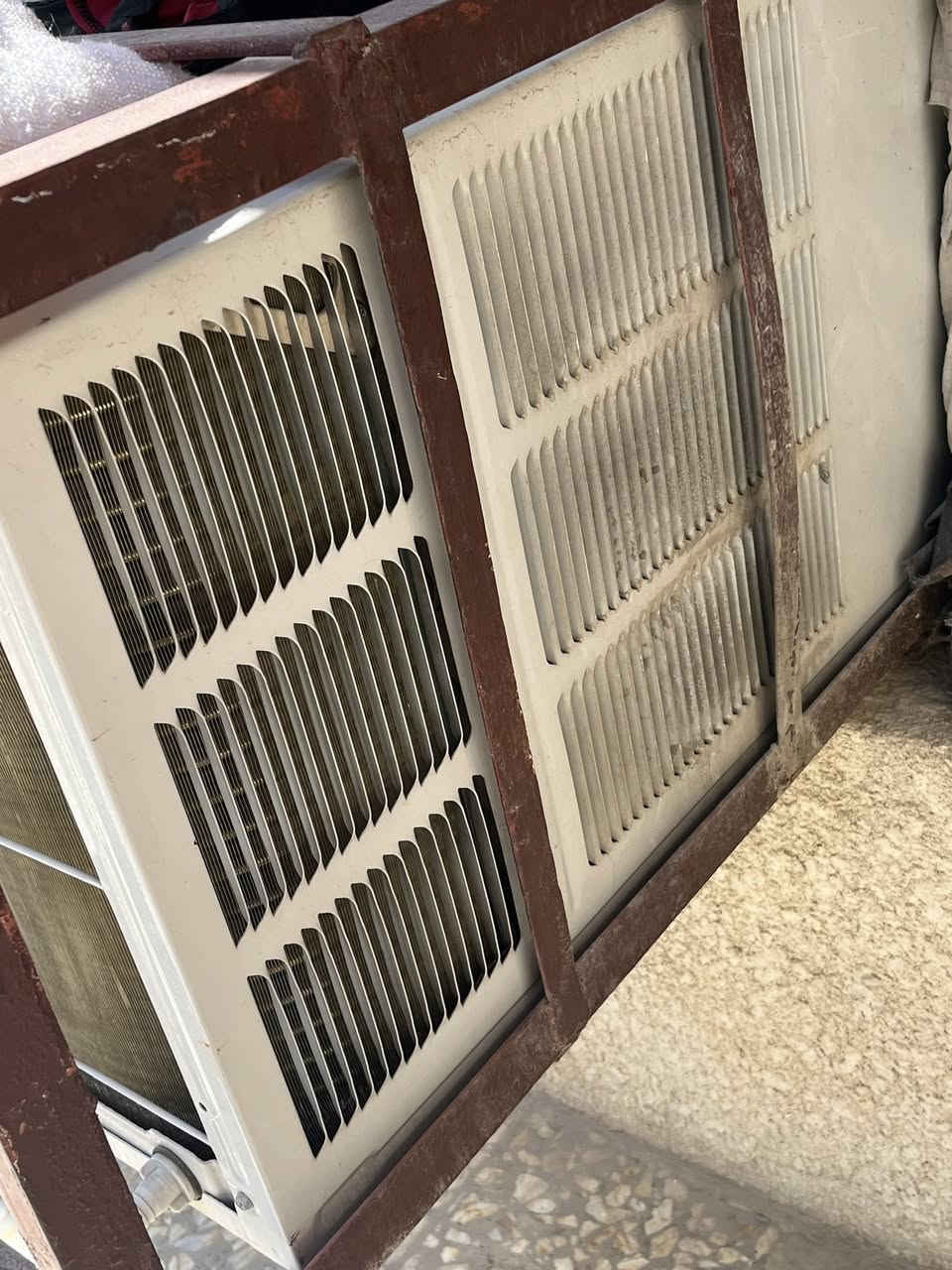 مكيف وادي للبيع احسن نوعيه 

جديد مامستعمل فقط صيف واحد 

نضيف كلش 

السعر/375 وبي مجال 

الرقم واتساب/***********
المكان/بغداد الكمالية
