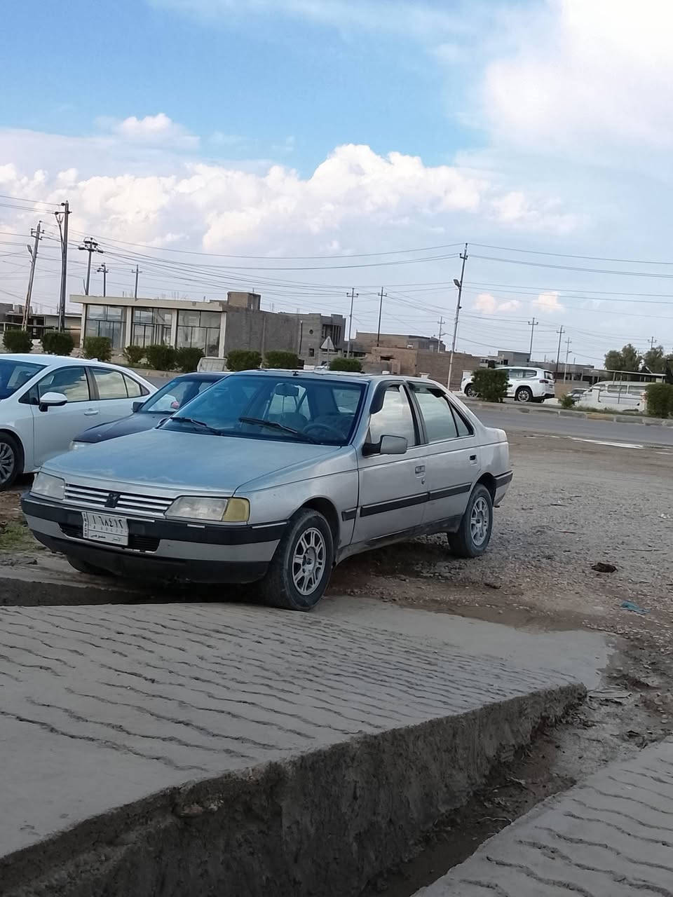 بيجو ٤٠٥ موديل ١٩٩٥  فرنسي اوتماتيك

سياره بدلت بيه كازيت دك دوانس بل مشي 

فريت ديلكو بعد ما تشتغل 

مراوس سياره شايله نفسه فرق ماكو مشكله


**إذا كنت صاحب هذا الإعلان وتريد حذفه لأي سبب، رجاءا أرسل رسالة إلى الدعم الفني**