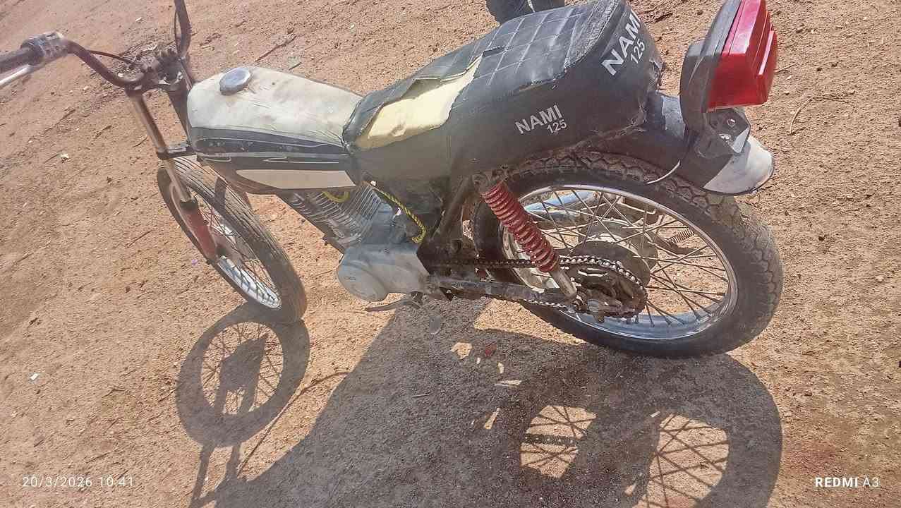 سلام عليكم دراجه للبيع كلك تايرات نضاف دراجه نضيفه تعال وشوف بعينك سعر 175وبيه مجال مكان كربلاء رقم الهاتف***********
