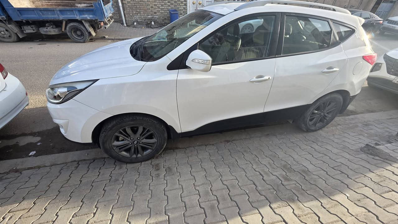 توسان ١٤ جديد كفالة عامة فقط بارد سونار مرفق
ماشية ١٣٨
بغداد مشروع وطني صادر ارقام جدد
السعر ١٥٢مجال جدا قليل
***********
مكانه نجف
