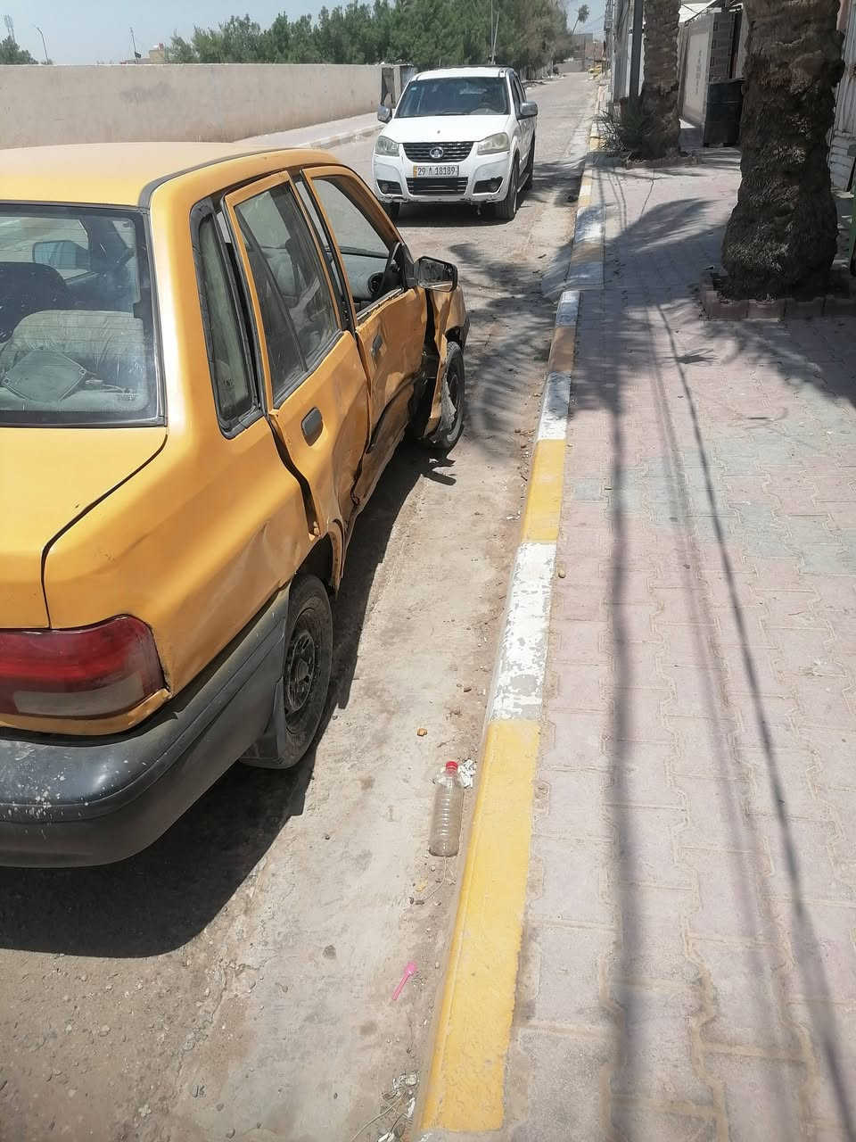 سايبا 2013
عل ضربتها كدامكم سياره مكينه جديده برايد 
حداديه جديده  رقم قادسية 
السعر قيم واخذ
***********
الديوانية

