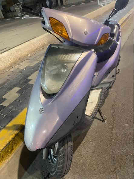 للبيع بريز برغي ممفتوح بيه بلاديه وناعمه وكفرات بلاديه كله بلادي سعر 750 مكاني الوزريه *********** بغداد
